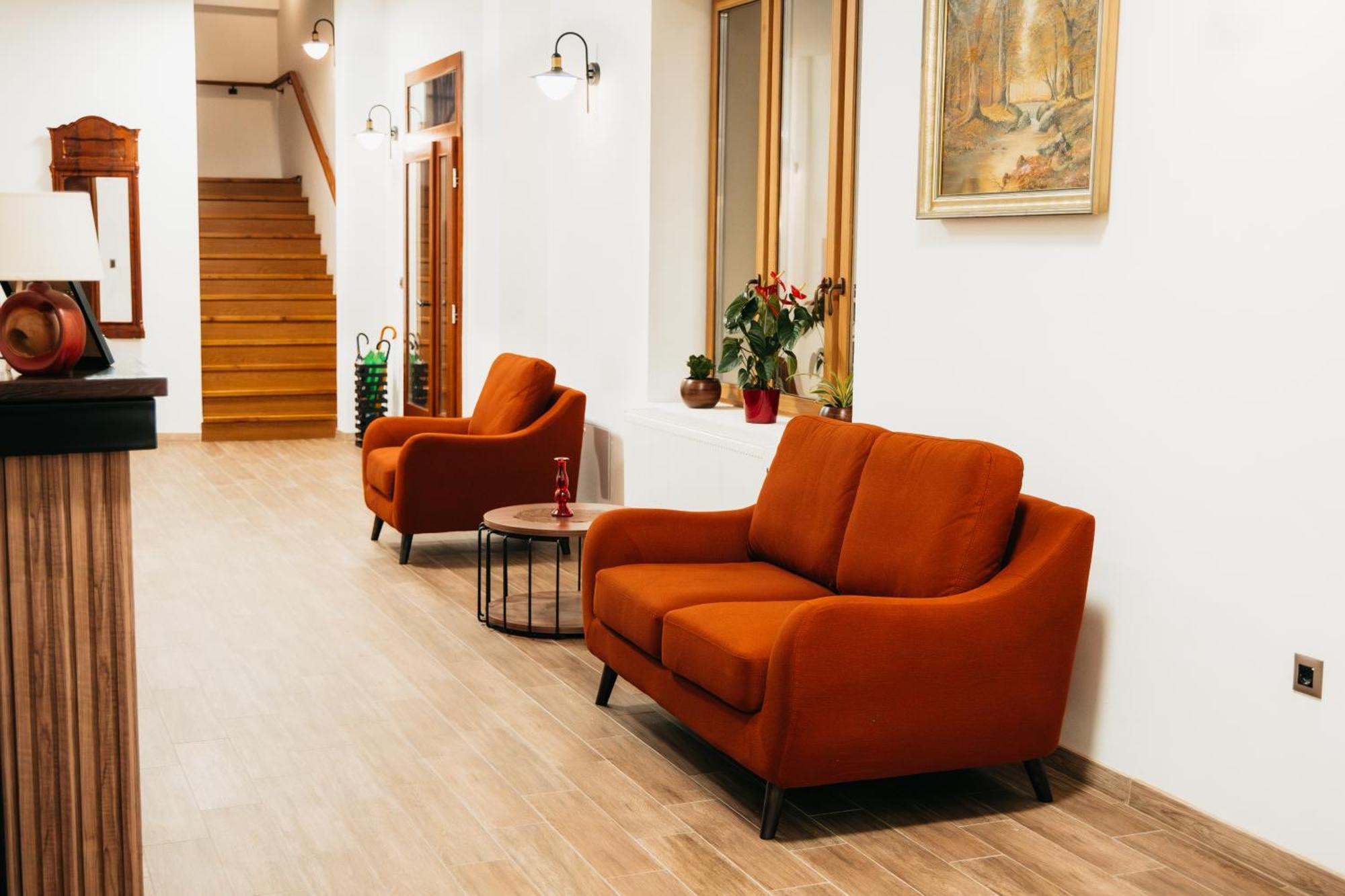 Pansion Mihica Dvori Otel Babina Greda Dış mekan fotoğraf